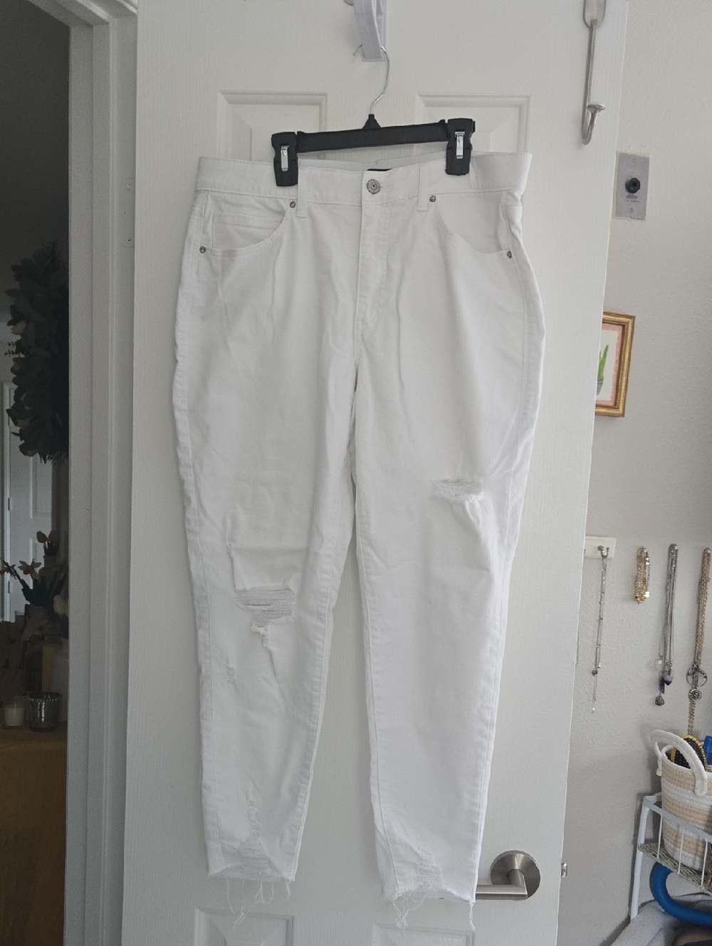 LuLaRoe NWOT  White Skinny Jeans- 32